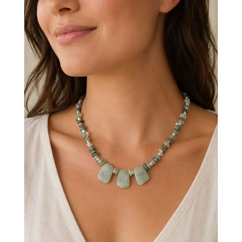 # OOAK Handmade Green Stone Chip Necklace Silver Tone Triple Stone Boho